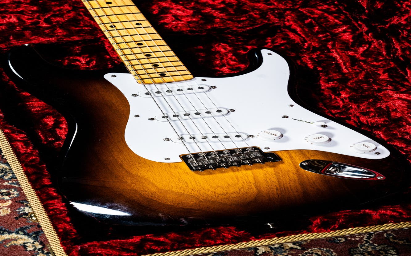 Fender Limited Edition 70th Anniversary 1954 Stratocaster  - NOS - Wide-Fade 2-Color Sunburst