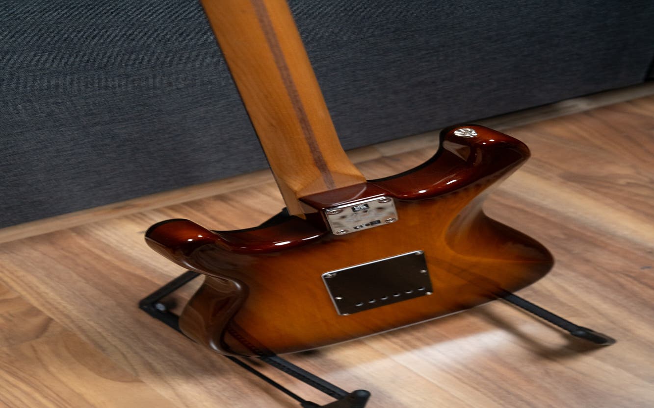 Fender Limited Edition Suona Stratocaster Thinline - Ebony Fingerboard - Violin Burst