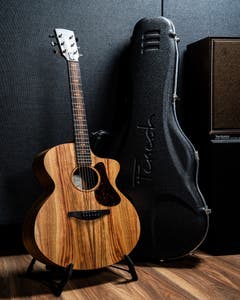 Fenech Guitars VTHGAc-CMP VTH Series Grand Auditorium Cutaway – Camphor