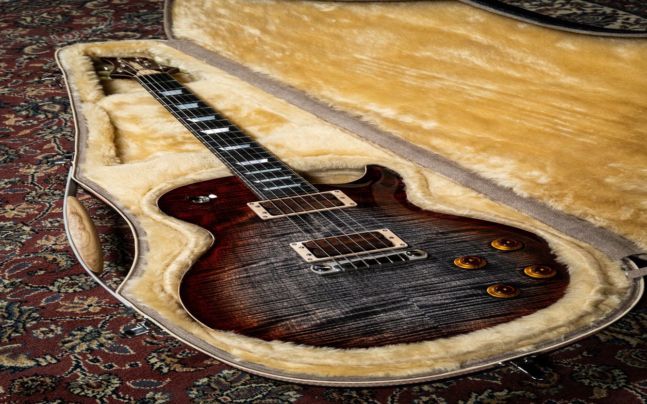 Fibenare Basic Jazz Solid Body - Red Burst Charcoal