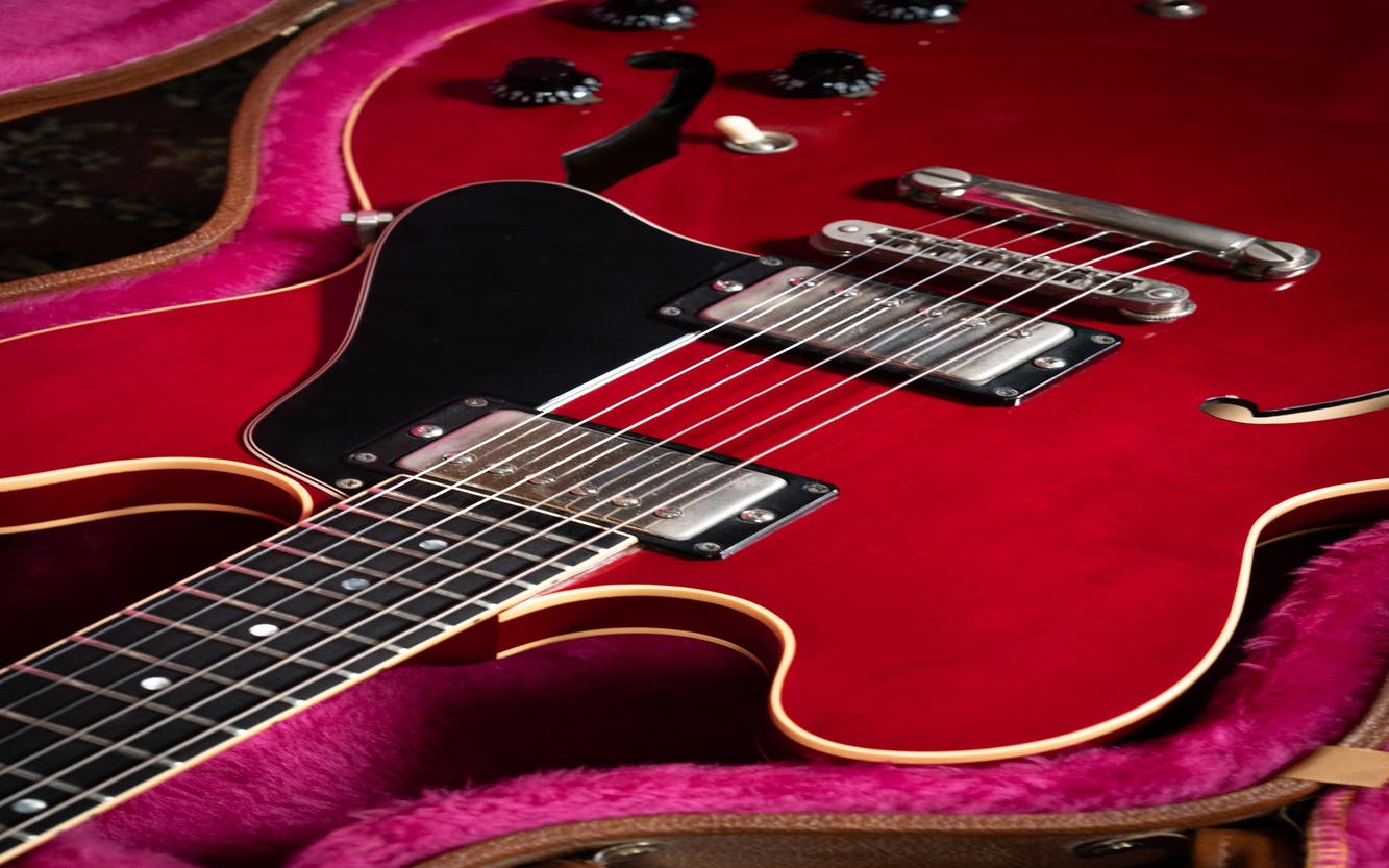 Gibson 1989 ES-335 DOT w/Case - Cherry - Pre-Owned
