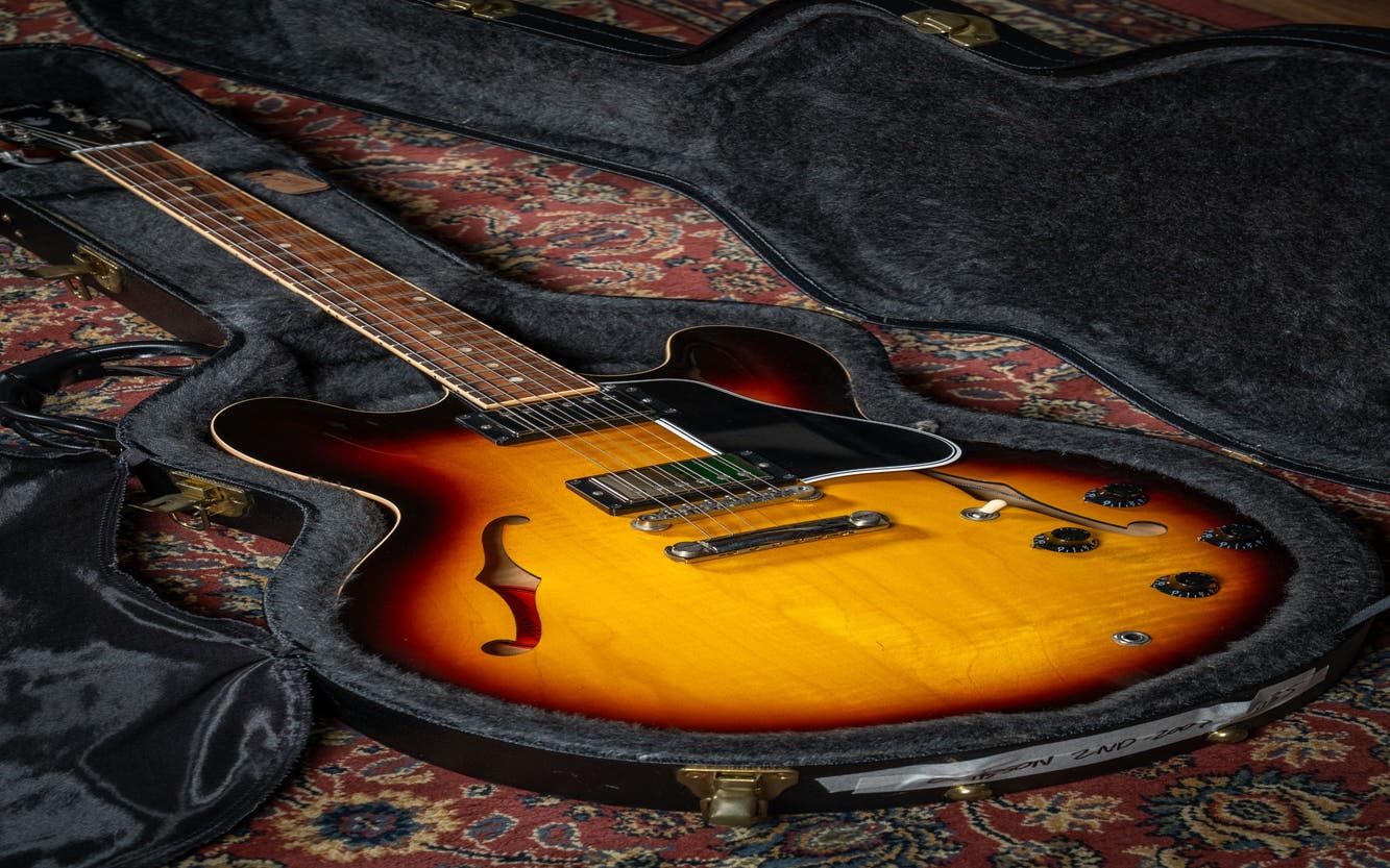 Gibson 2009 ES-335 Nashville w/Case - Vintage Sunburst - Pre-Owned