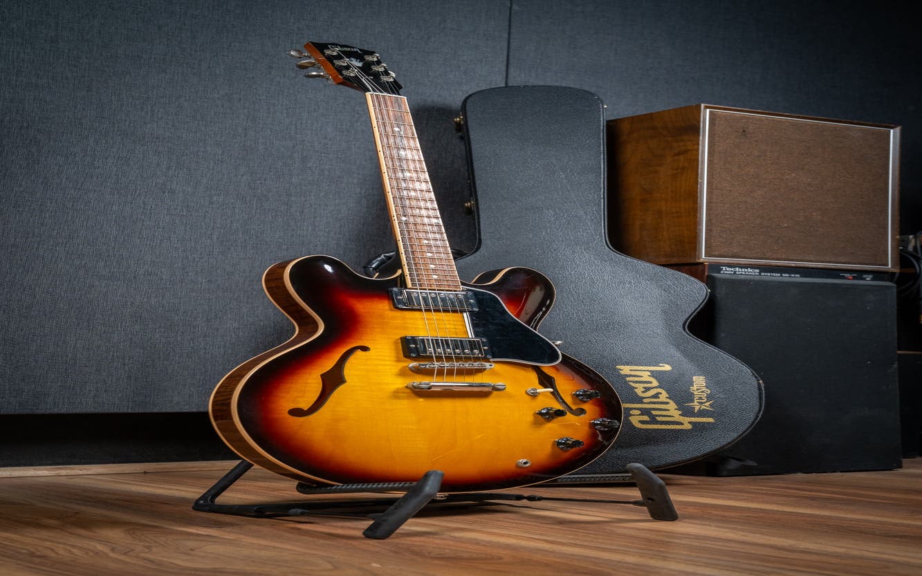 Gibson 2009 ES-335 Nashville w/Case - Vintage Sunburst - Pre-Owned