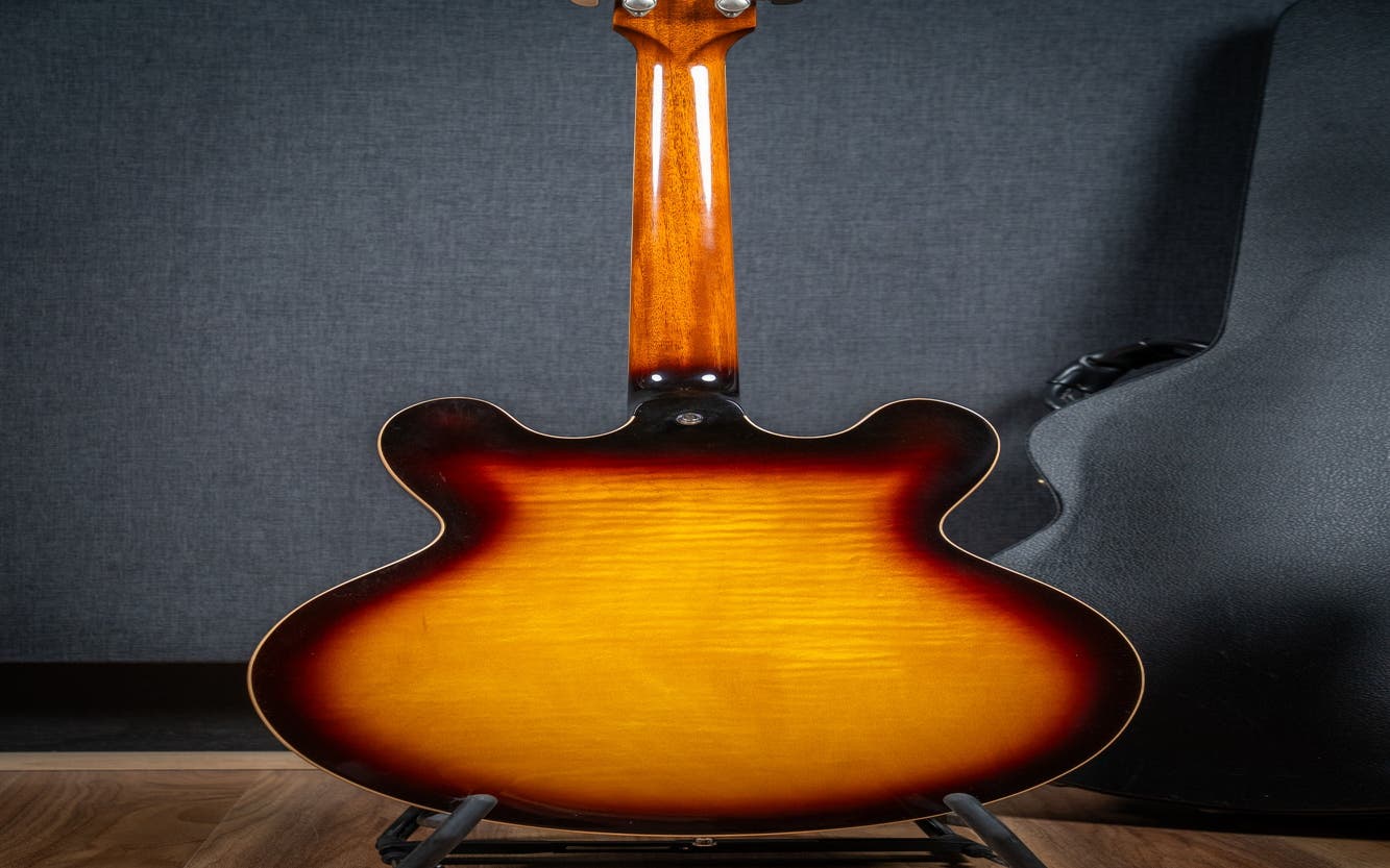 Gibson 2009 ES-335 Nashville w/Case - Vintage Sunburst - Pre-Owned