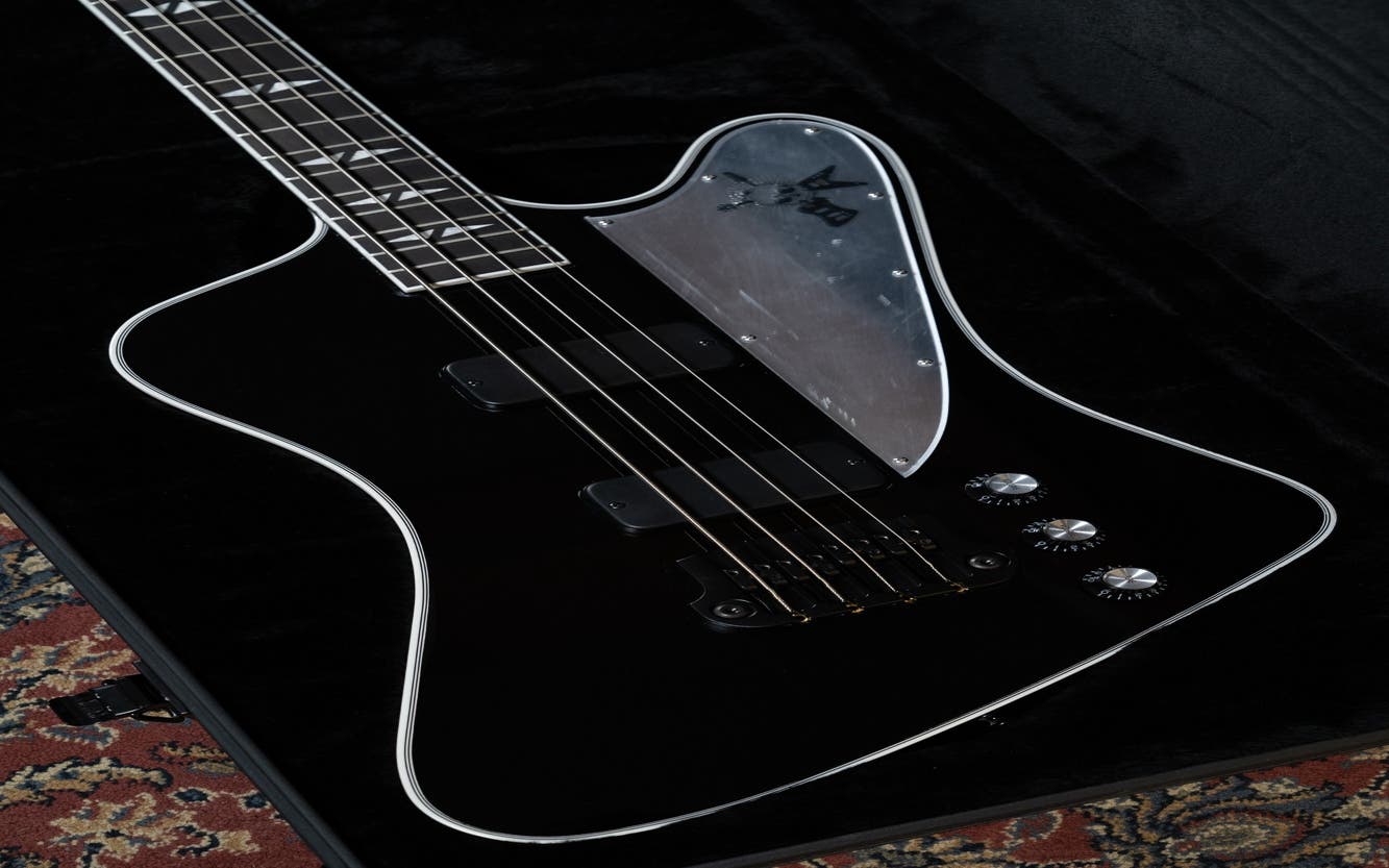 Gibson Gene Simmons G2 Thunderbird Bass w/Case - Ebony
