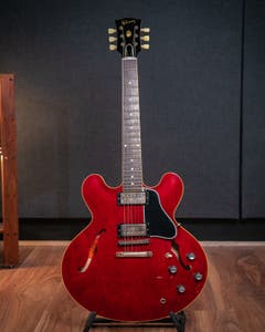 Gibson '61 ES-335 Reissue w/Case - VOS 60s Cherry