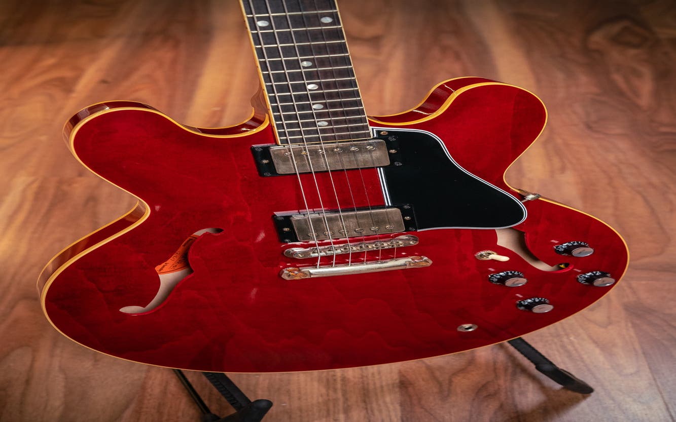 Gibson '61 ES-335 Reissue w/Case - VOS 60s Cherry