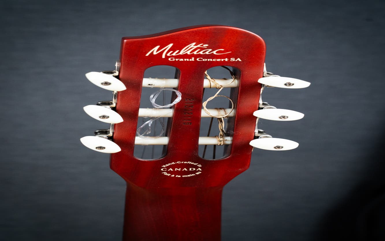 Godin Multiac Grand Concert SA Natural HG - Pre-Owned (Mint)
