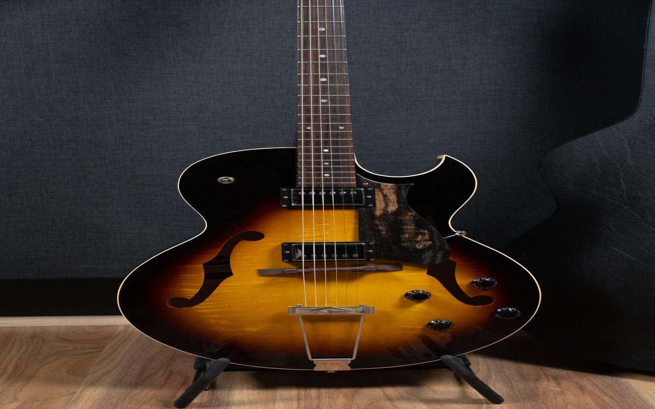 Heritage Guitars H-575 Hollow-body Electric Guitar w/Case - Original Sunburst - One Only