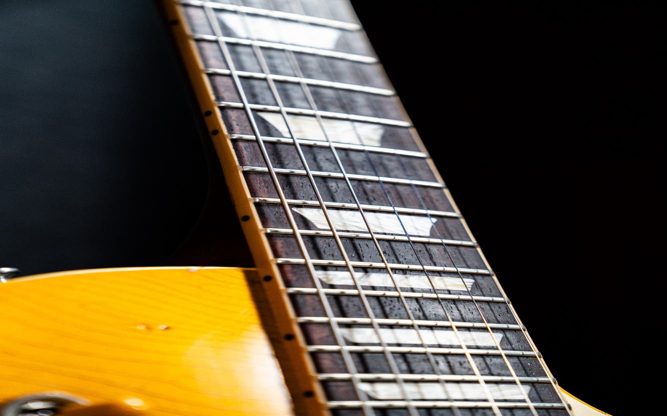 Heritage Guitars Custom Shop Core Collection H-150 - Artisan Aged Gold Top