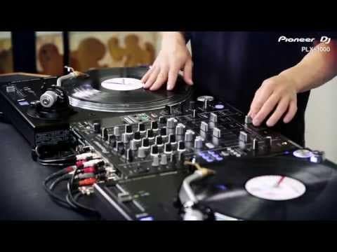 Pioneer PLX-1000 Pro Turntable