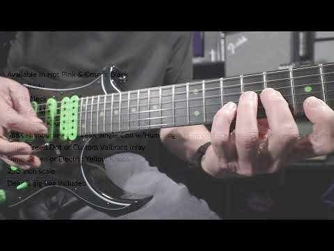 Traveler Guitar Vaibrant 88 Deluxe - Cosmic Black