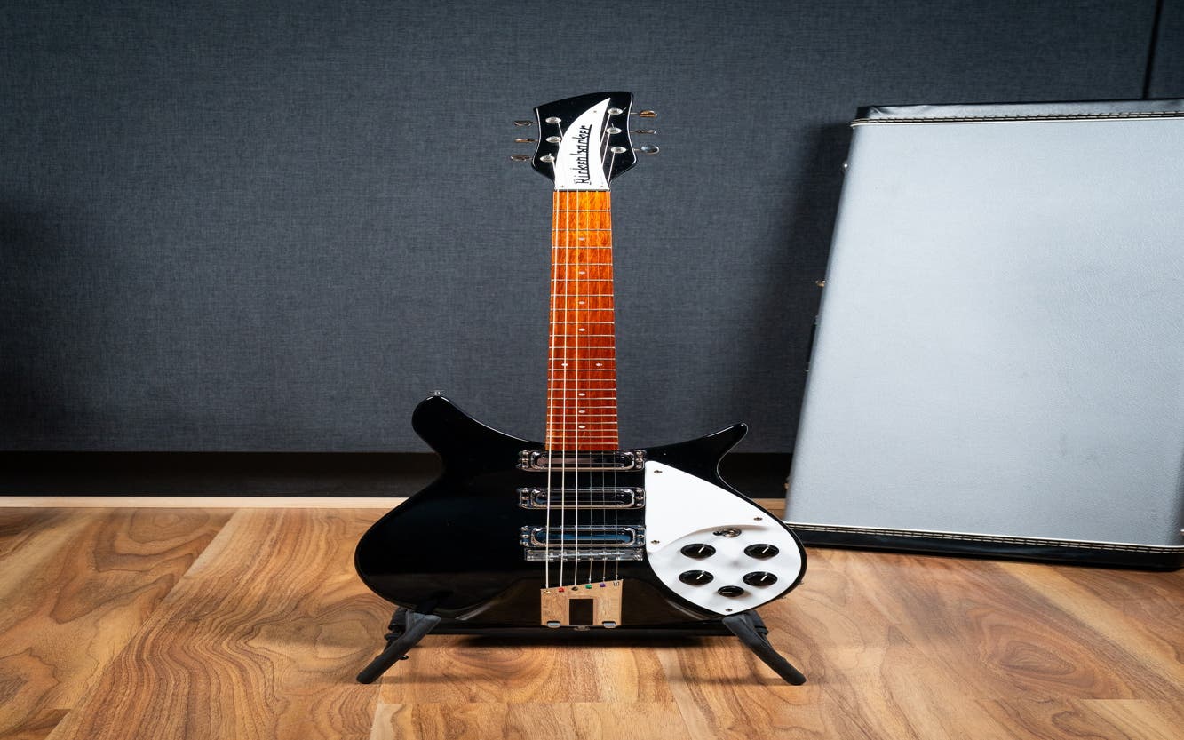 Rickenbacker 350/V63 w/Case - Jet Glo - Pre-Owned (Mint)