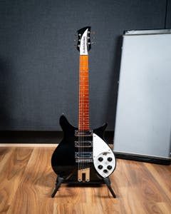 Rickenbacker 350/V63 w/Case - Jet Glo - Pre-Owned (Mint)