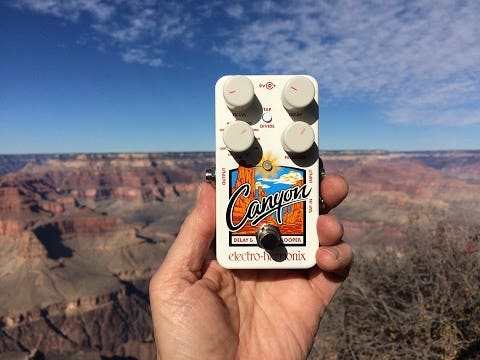 Electro Harmonix Canyon Delay Pedal