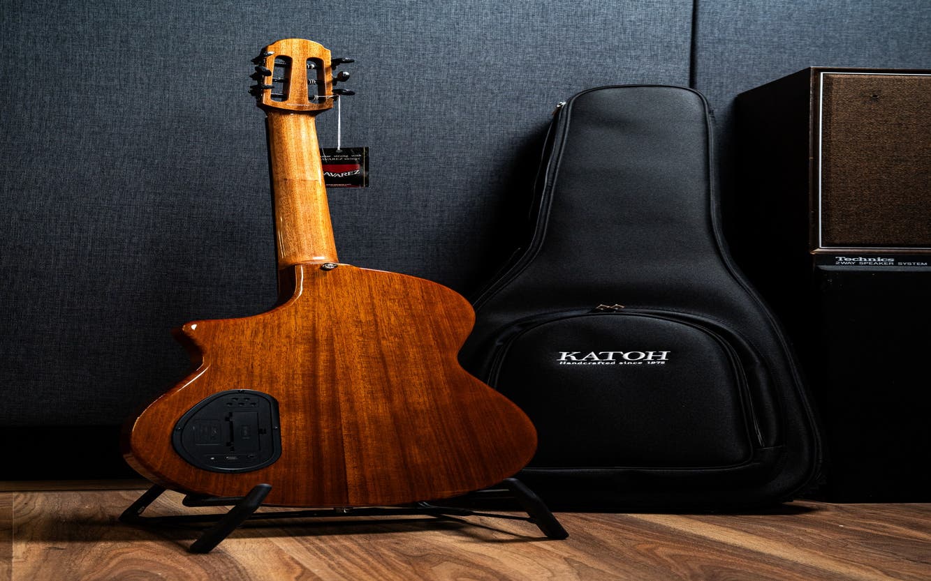 Katoh Hispania Chambered Solidbody Nylon String Guitar w/Bag - Natural