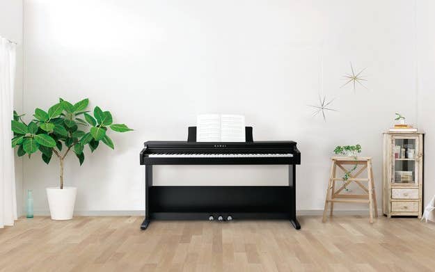 Kawai KDP75 Digital Piano w/Bench - Embossed Black