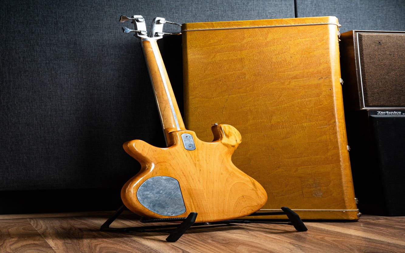 Kramer 1979 DMZ4000 Bass w/Hardcase - Natural - Pre-Owned