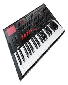 Korg ModWave MK2 Synthesizer