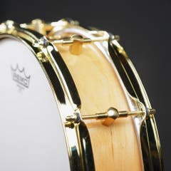 Noble and Cooley 14x3 7/8 Classic Maple Piccolo Snare - Natural Gloss - Brass HW / Brass Flanged Hoops