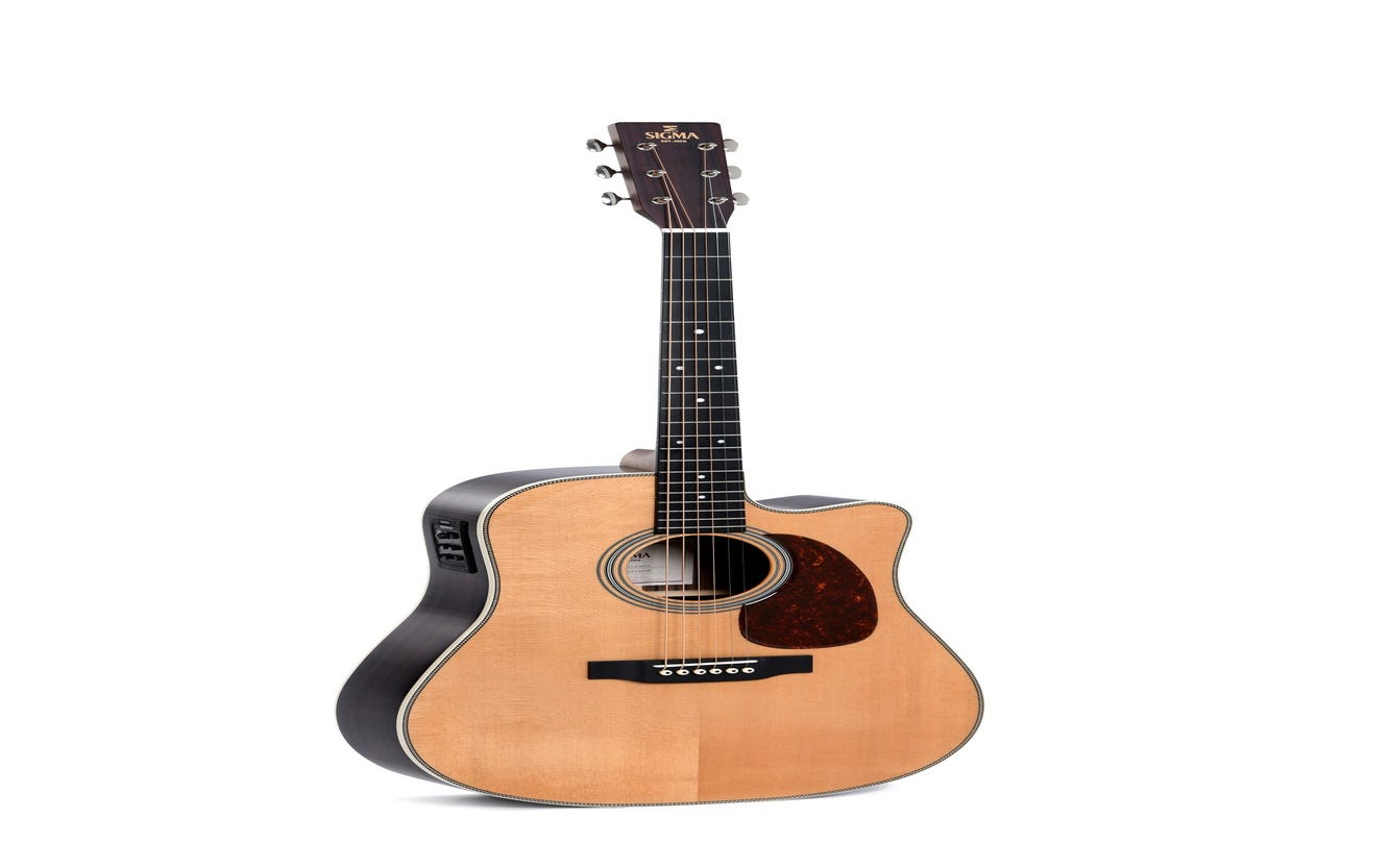 Sigma DTC-28HE Dreadnought Acoustic/Electric Guitar