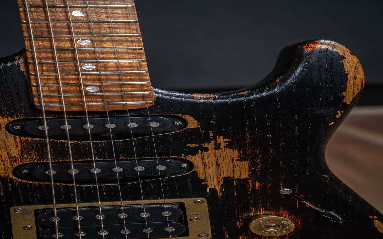 Paoletti Loft Alfa HSS - Flame Maple Neck - Heavy Black over Sunburst (no guard)