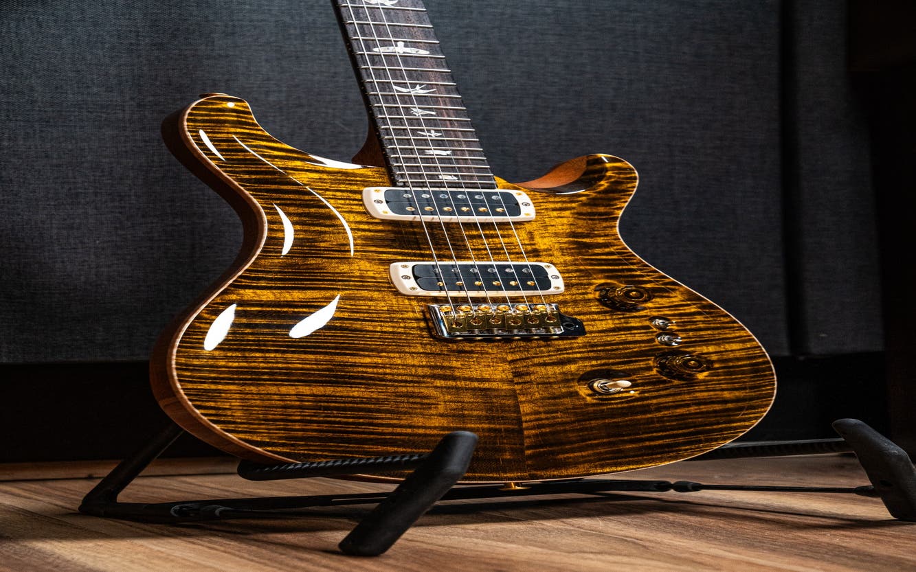 Paul Reed Smith (PRS) Custom 24-08 - Yellow Tiger - 10 Top