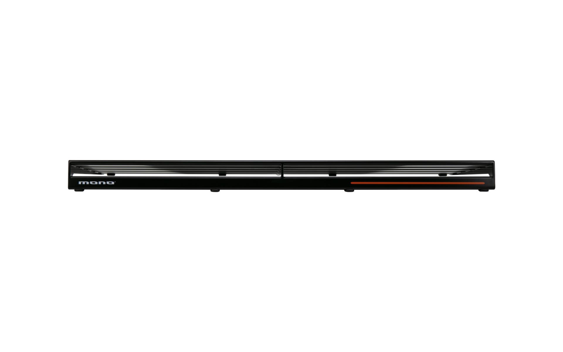 Mono Pedalboard Rail LARGE - Black + Stealth Club Accessory Case
