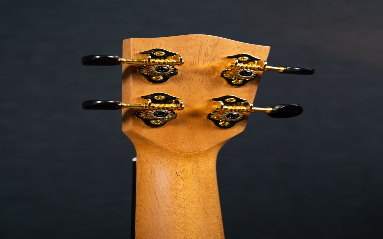 Pono Ukuleles MGTD Mango Tenor Deluxe Gloss (PONO-MGTD)