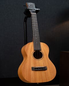 Pono Ukuleles Tenor Ukulele - Mahogany w/Pickup (PONO-MT-E)