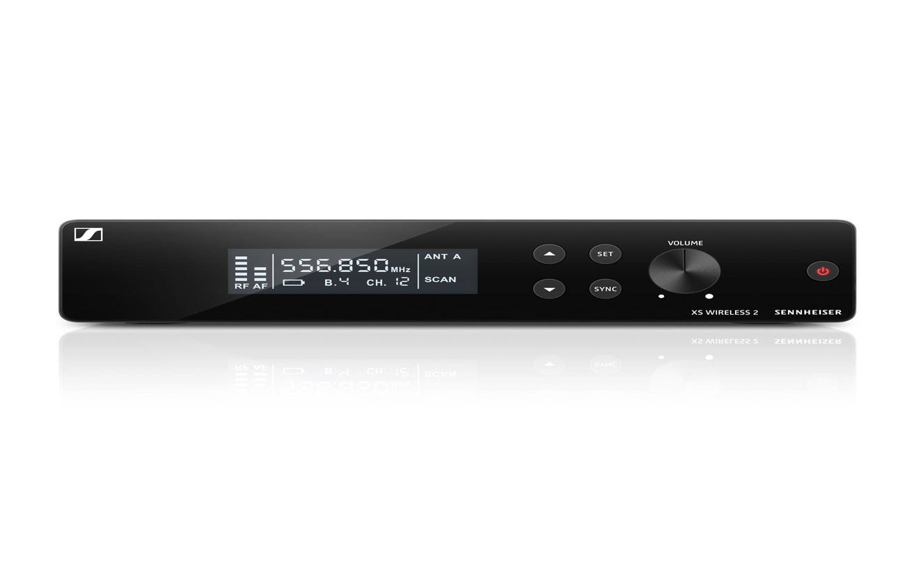 Sennheiser XSW 2-835 Wireless Handheld Microphone System