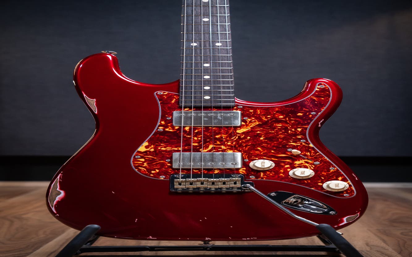 Suhr Classic S Antique HH Electric Guitar w/Gigbag - Candy Apple Red (Limited Edition)