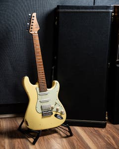 Suhr Dealer Select Classic Antique Electric Guitar - Vintage Yellow Custom