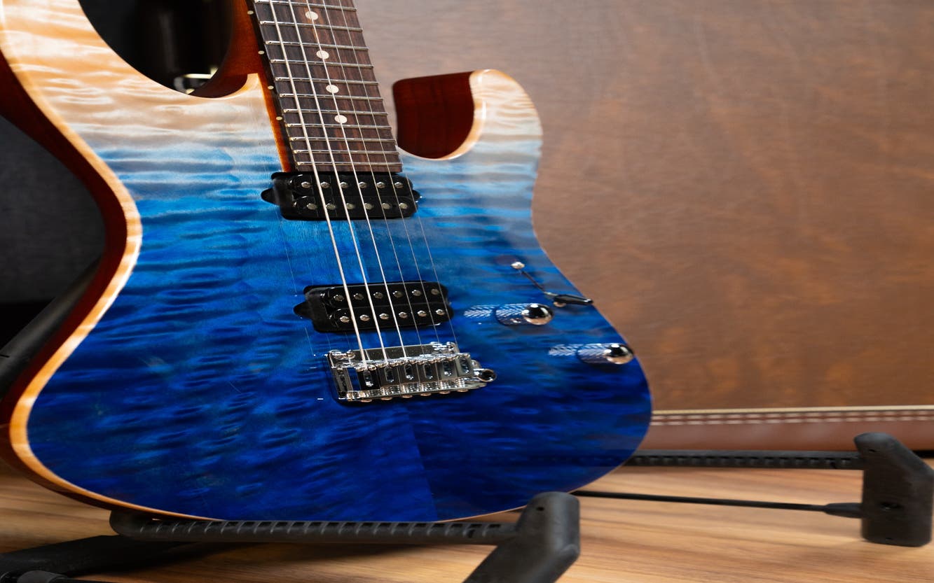 Suhr Modern Set-Neck Limited Edition - Blue Fade (01-LTD-0051)