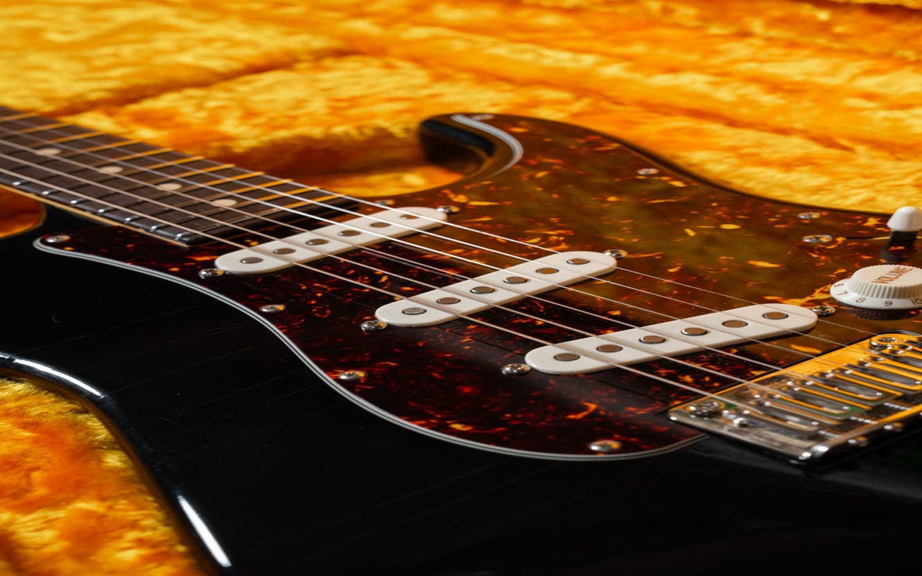 Tom Anderson Icon Classic w/Case - Black - Pre-Owned