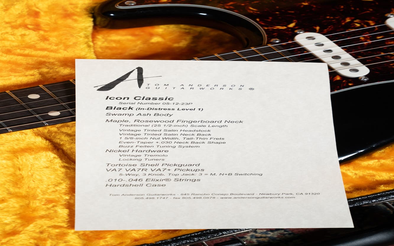 Tom Anderson Icon Classic w/Case - Black - Pre-Owned