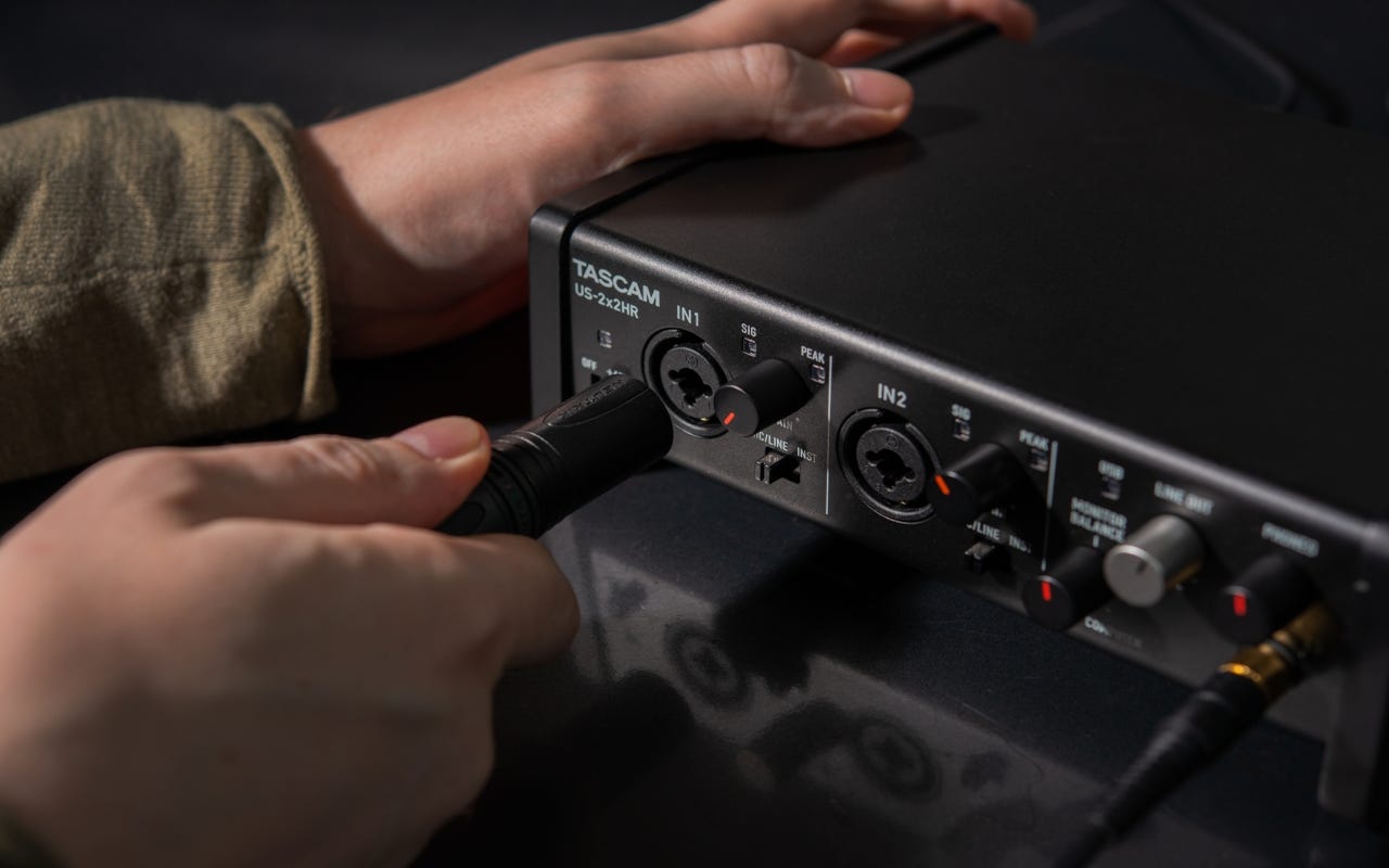 Tascam US-2x2HR High Resolution USB Audio Interface