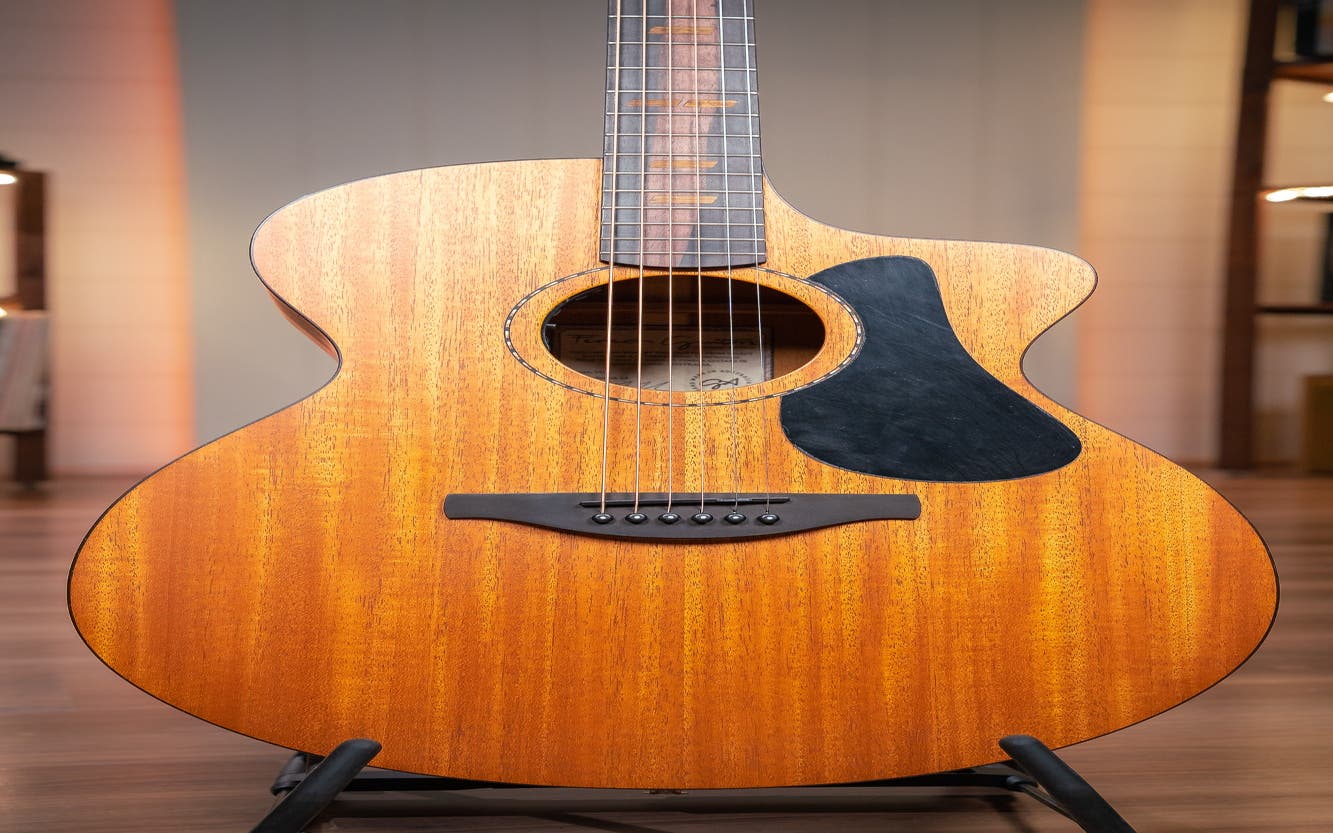 Fenech Guitars VTH GAc Acoustic Electric Guitar w/Case - Solid Mahogany