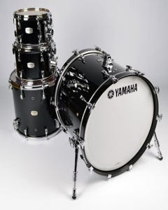 Yamaha Absolute Hybrid Maple 5pc Drum Kit w/HW880 Hardware Pack - Solid Black