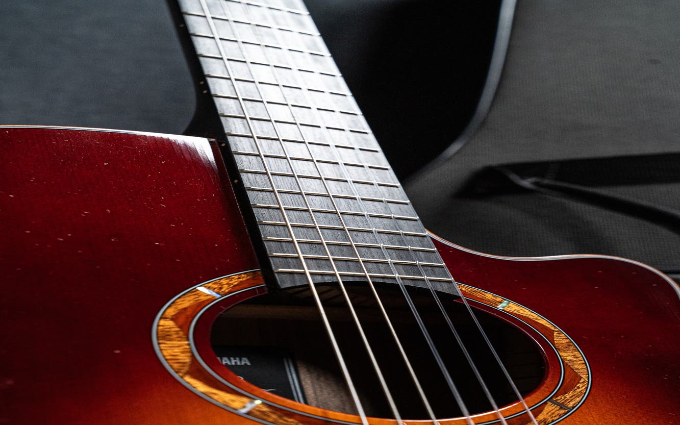 Yamaha NTX3 Nylon String Acoustic / Electric w/Bag - Sunburst - Pre-Owned
